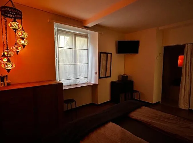 Charming In The Heart Of Konukevi Locarno